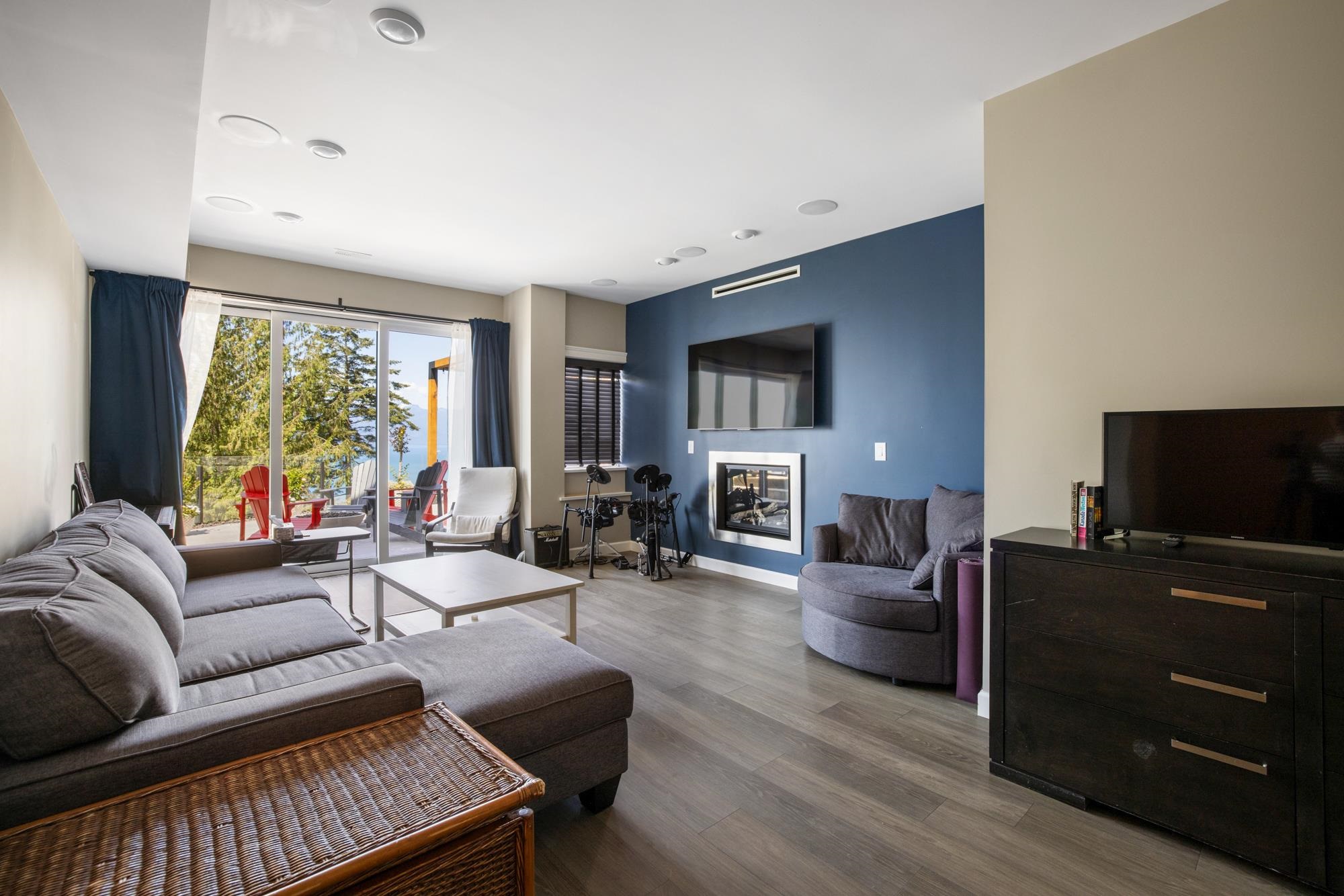 245 KELVIN GROVE WAY 39