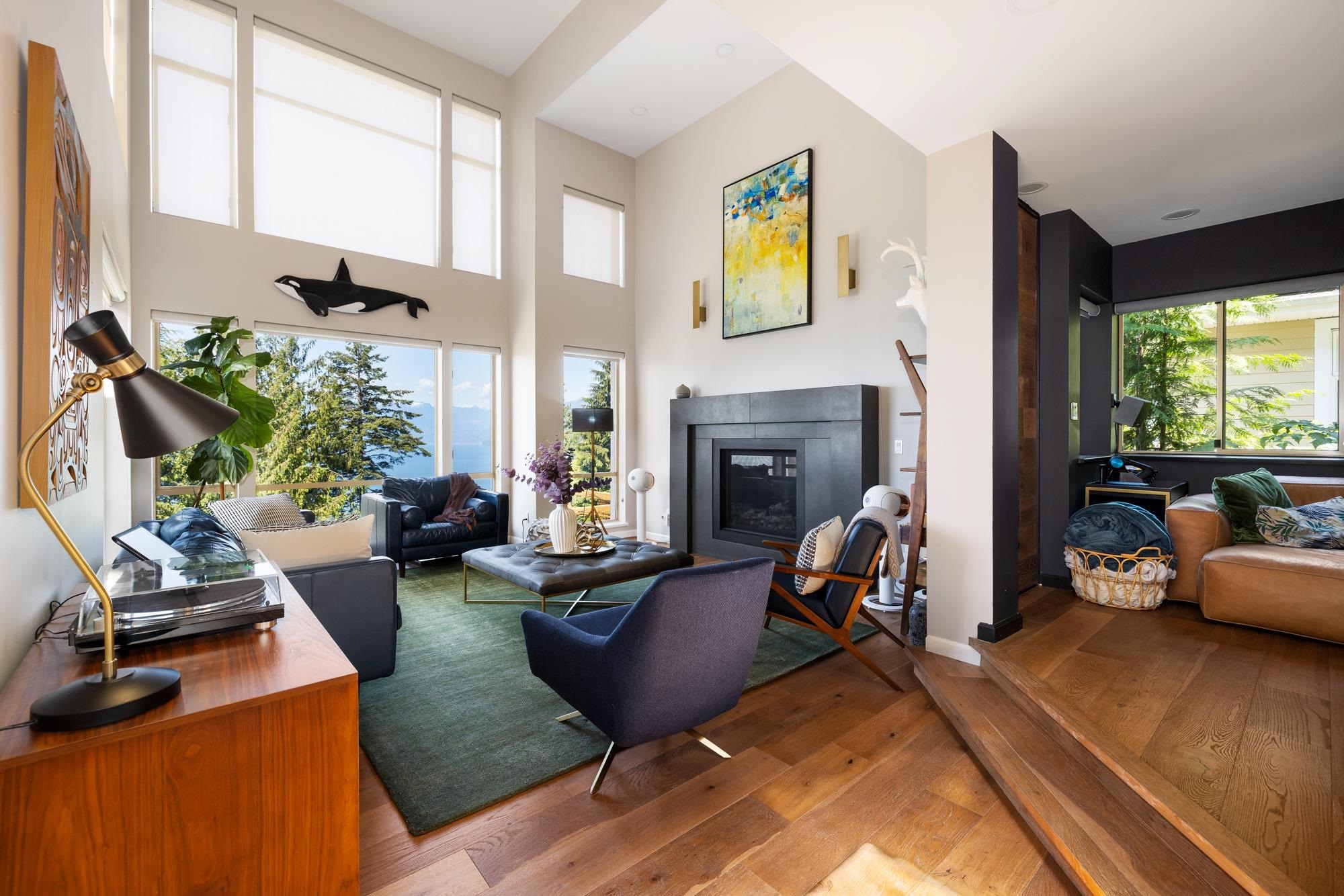 245 KELVIN GROVE WAY 9