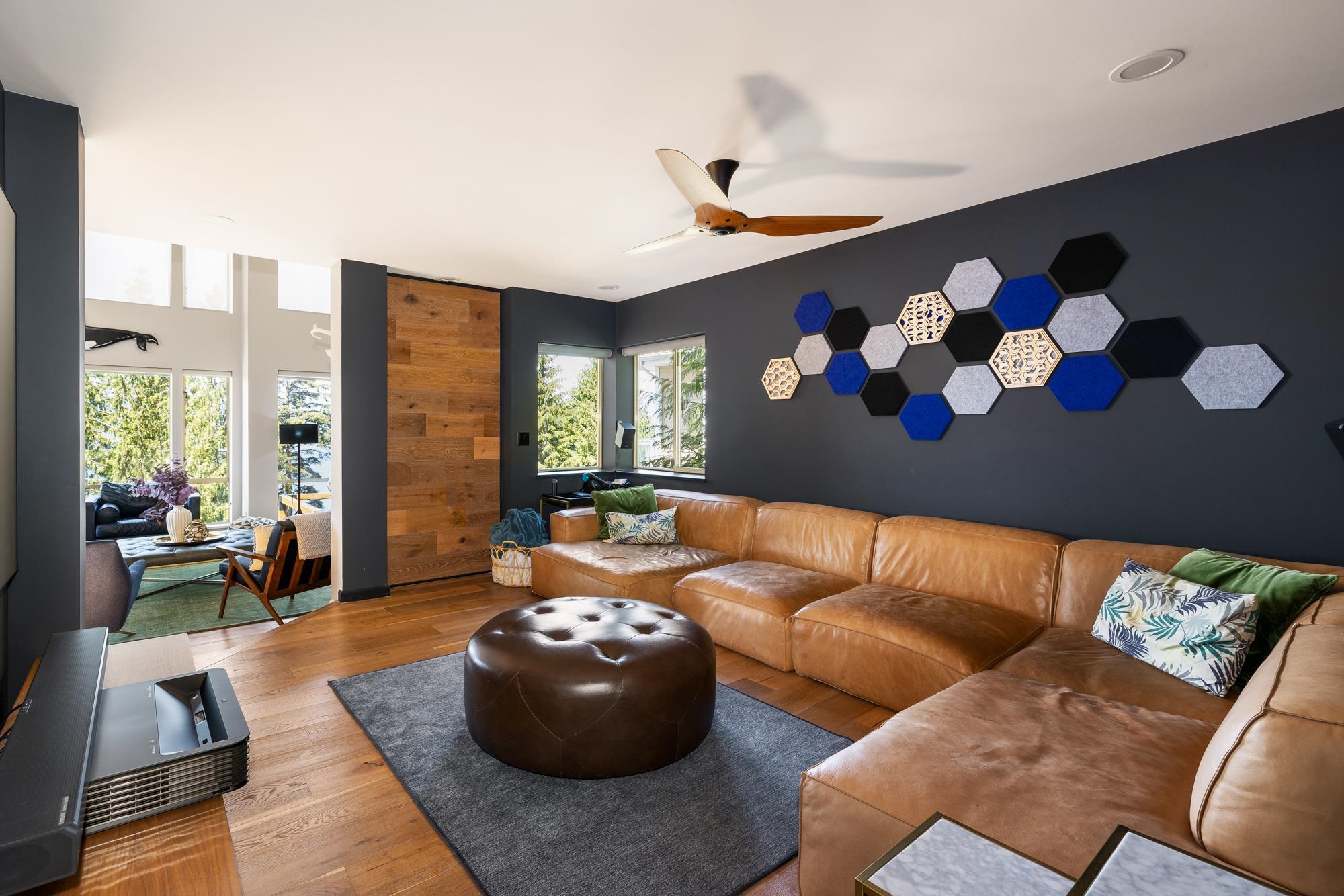 245 KELVIN GROVE WAY 10