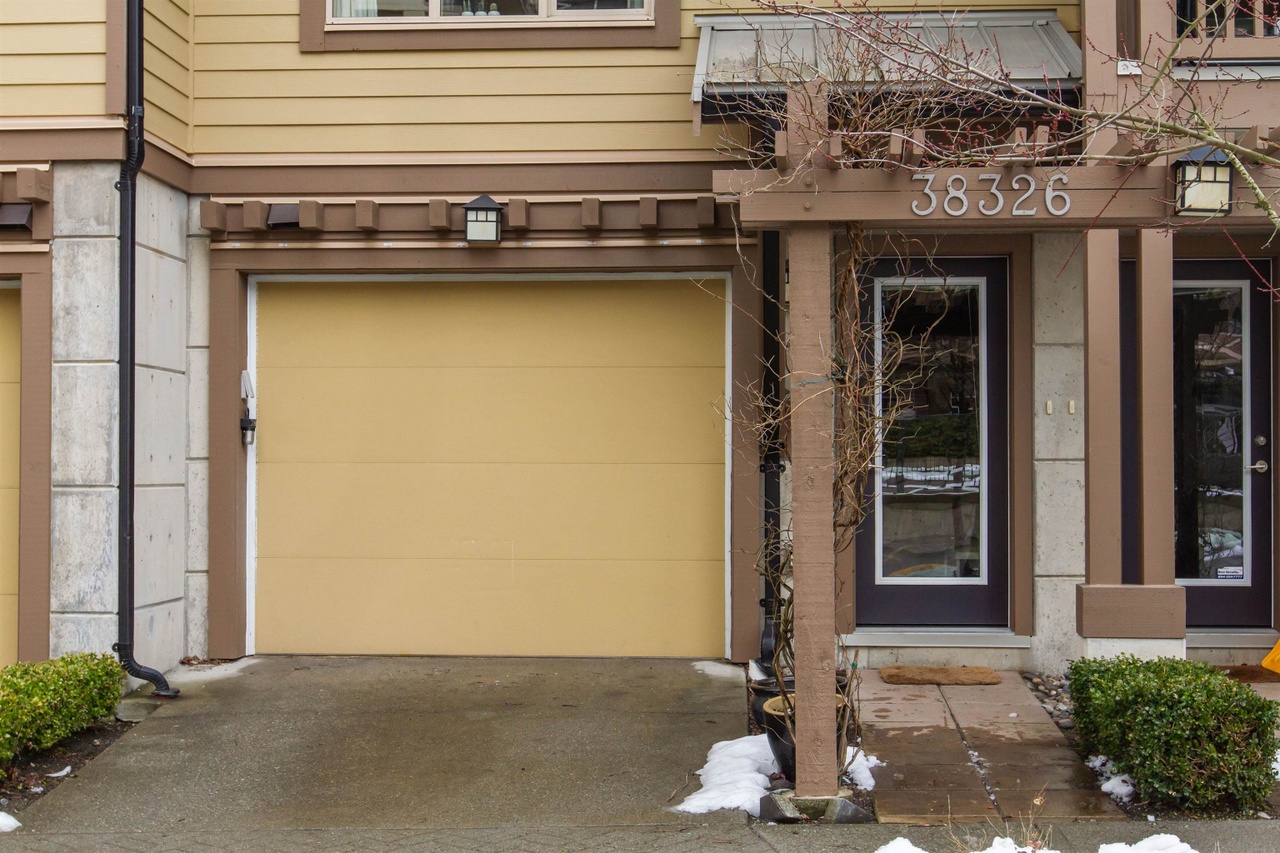 38326 Eaglewind Blvd, Squamish, BC V8B 0R8 4