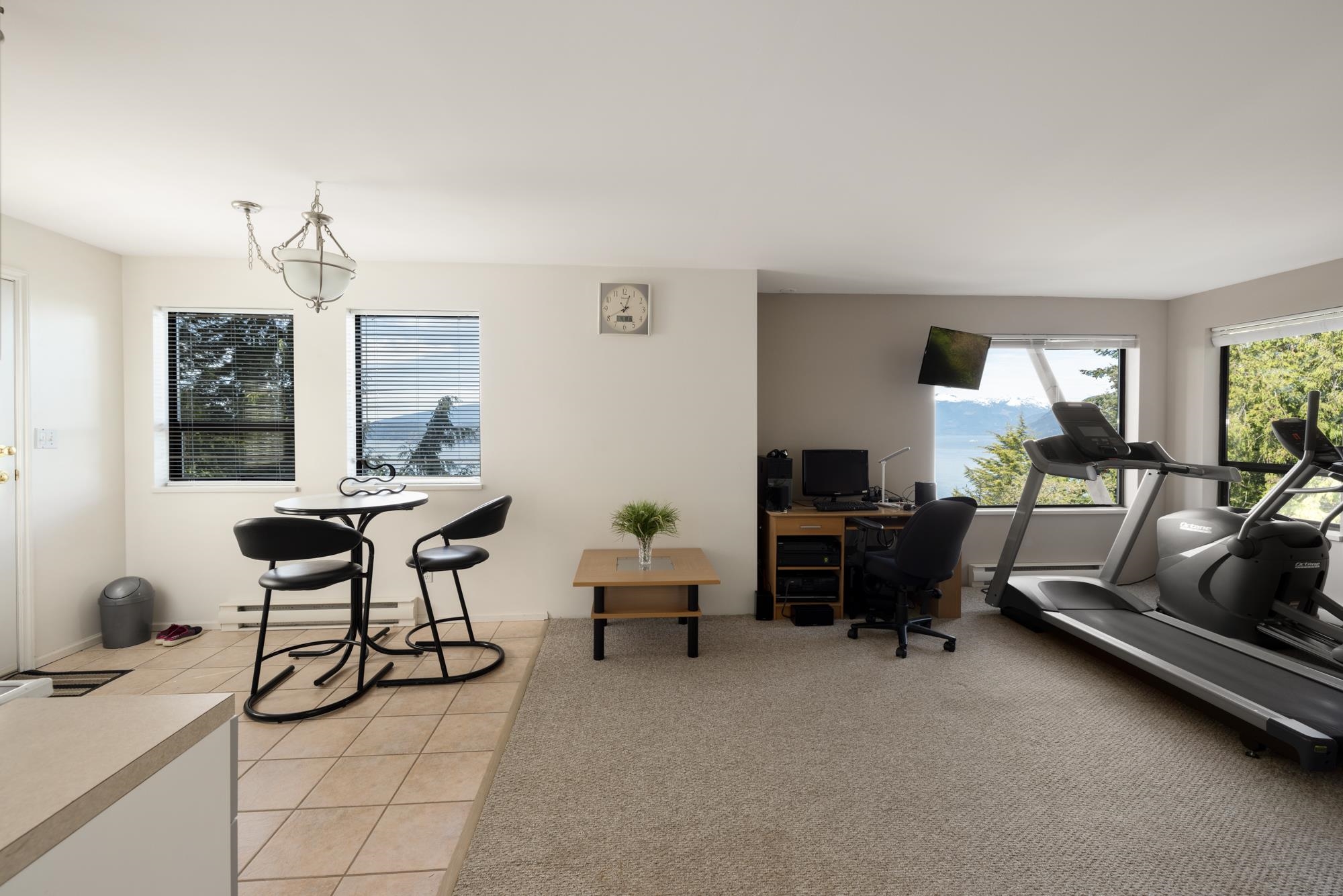 250 Kelvin Grove Way 24