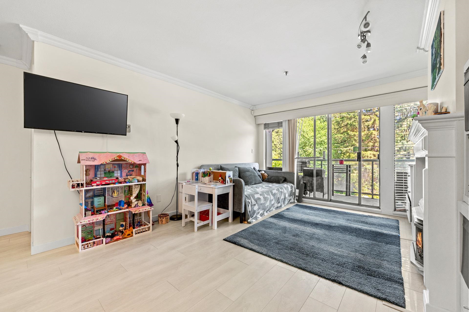 312 - 1148 Westwood Street 5