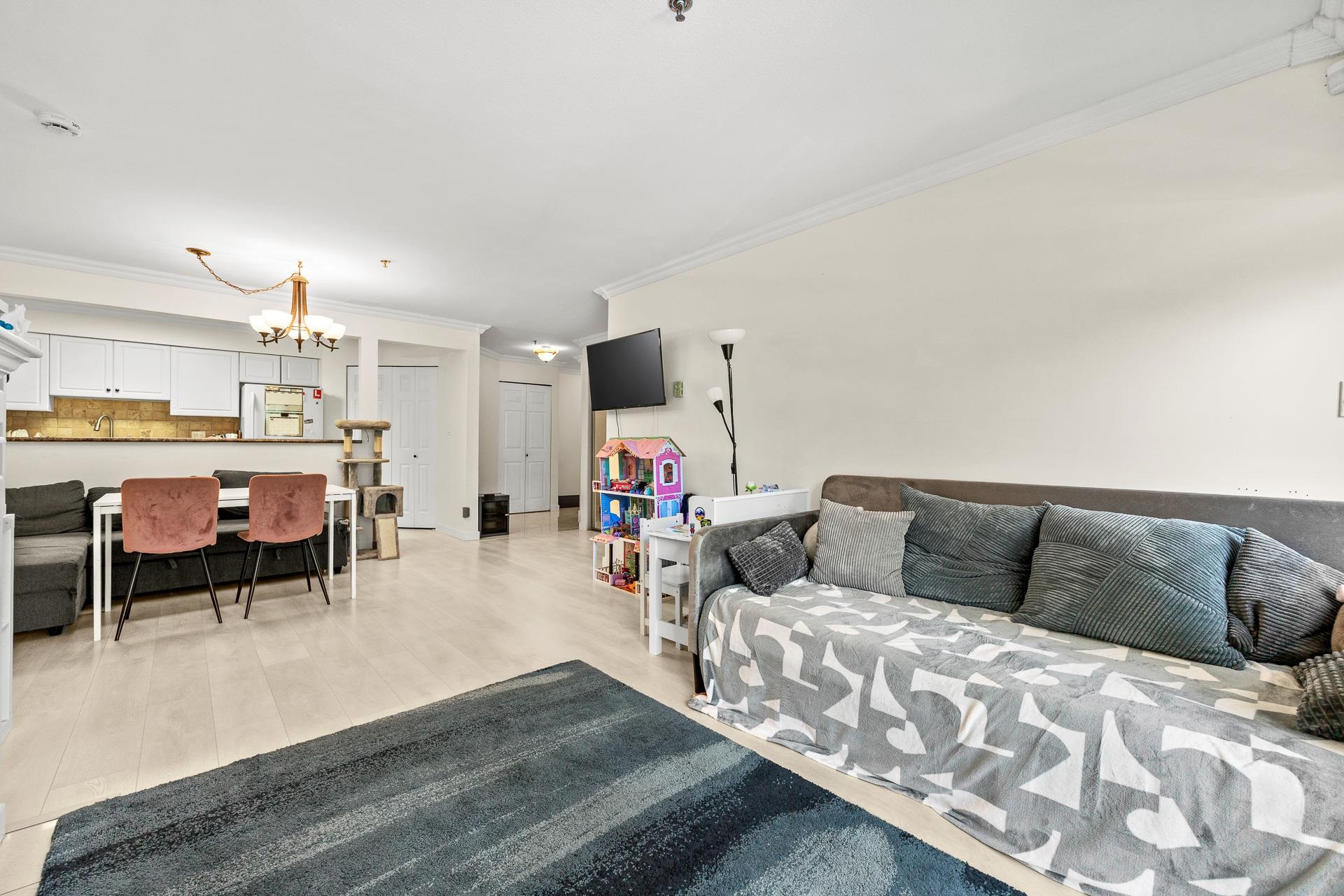 312 - 1148 Westwood Street 11